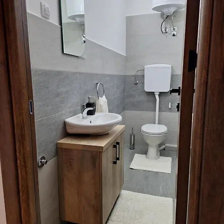 Apartment S&l